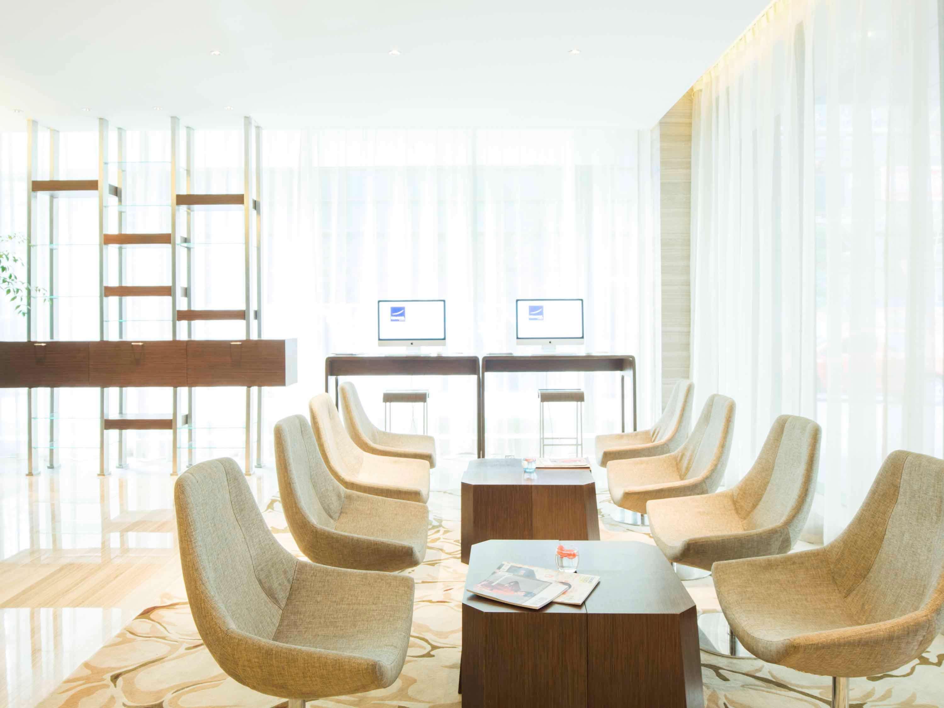 Novotel Nanjing Central Zewnętrze zdjęcie